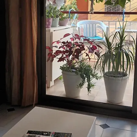 Cerca Playa,Del Tren Y Garaje Gratis Apartament Segur de Calafell